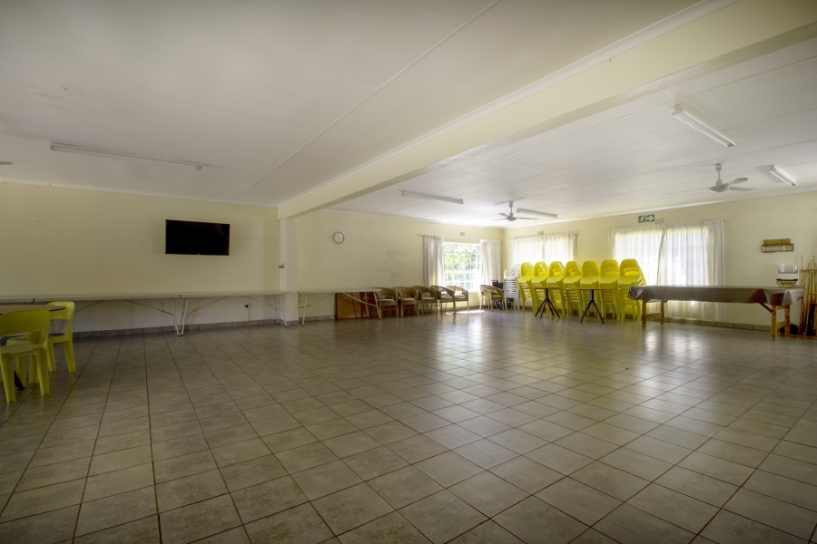 2 Bedroom Property for Sale in Helderkruin Gauteng