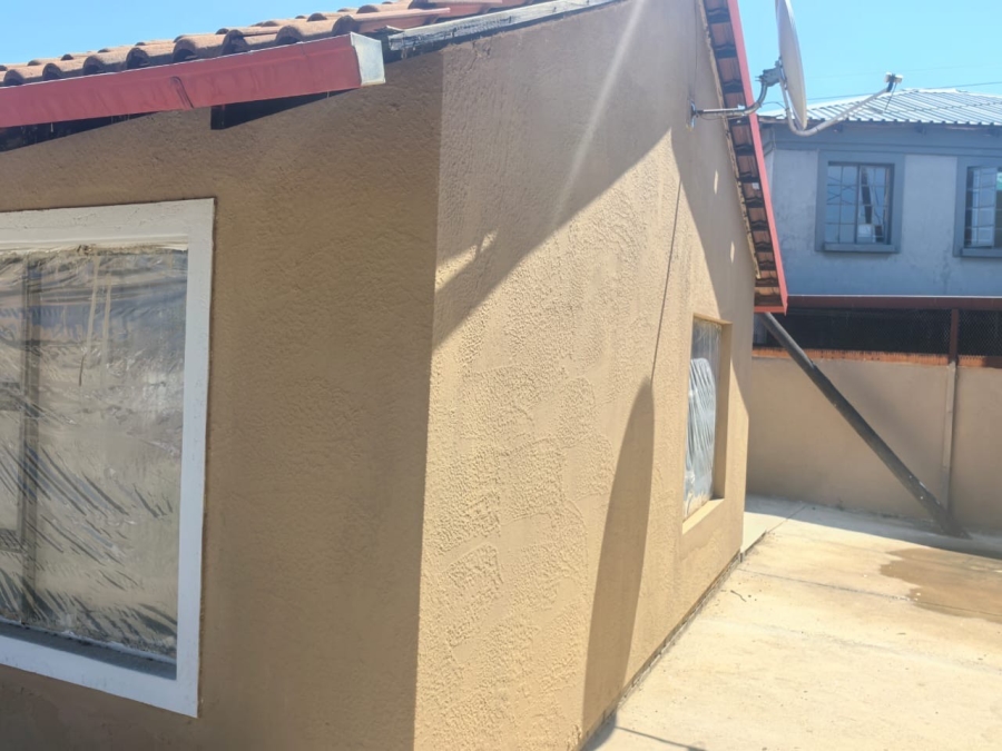 To Let 2 Bedroom Property for Rent in Mahube Valley Gauteng