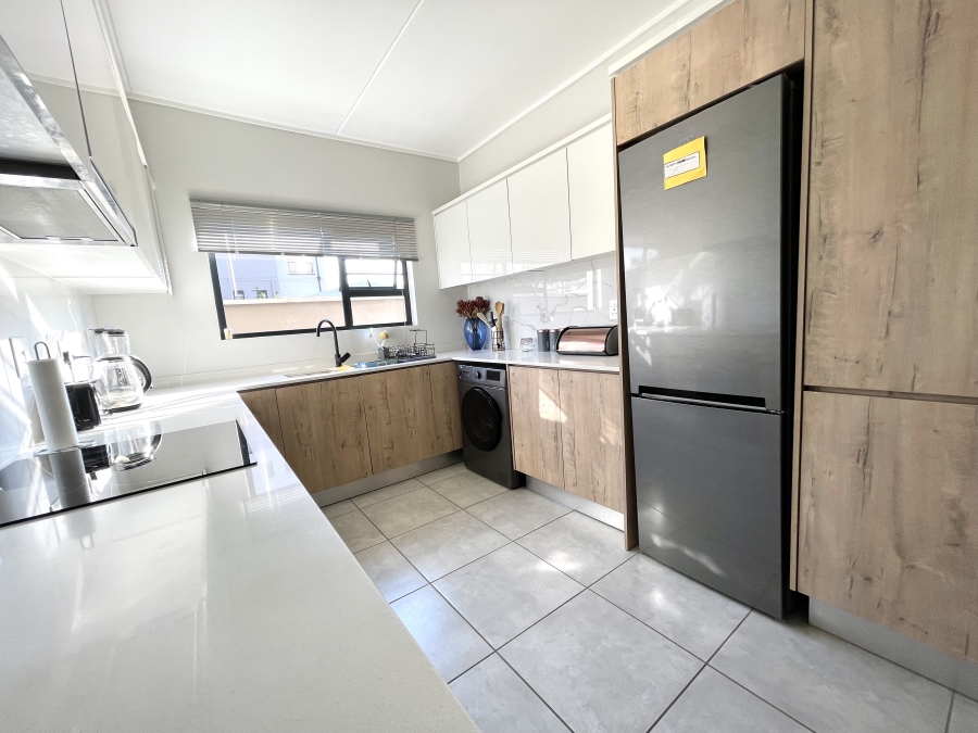 3 Bedroom Property for Sale in Waterfall Gauteng