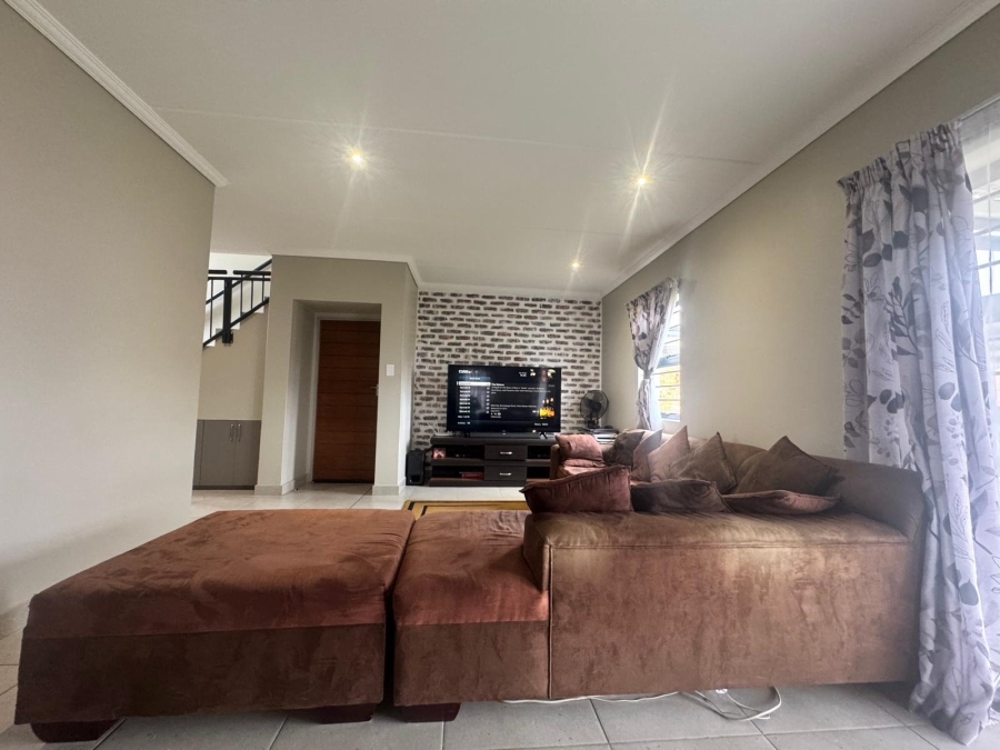 3 Bedroom Property for Sale in Cosmo City Gauteng