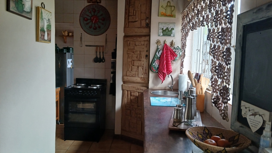 7 Bedroom Property for Sale in Haakdoornboom Gauteng