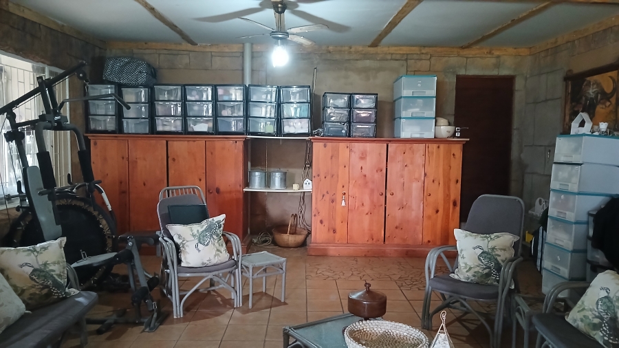 7 Bedroom Property for Sale in Haakdoornboom Gauteng