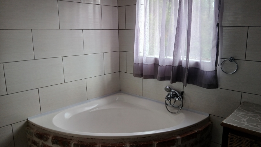 7 Bedroom Property for Sale in Haakdoornboom Gauteng