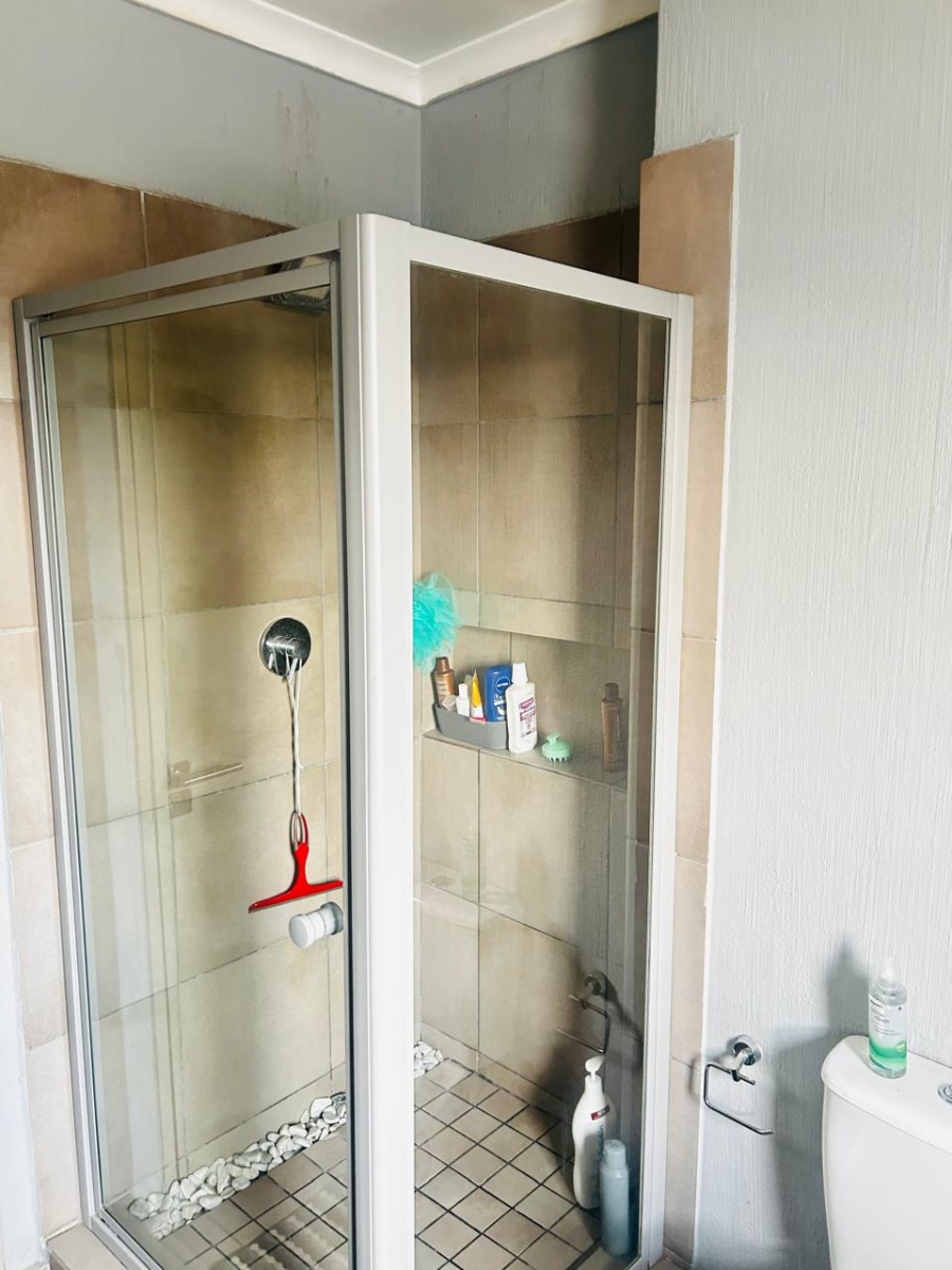 2 Bedroom Property for Sale in Fourways Gauteng