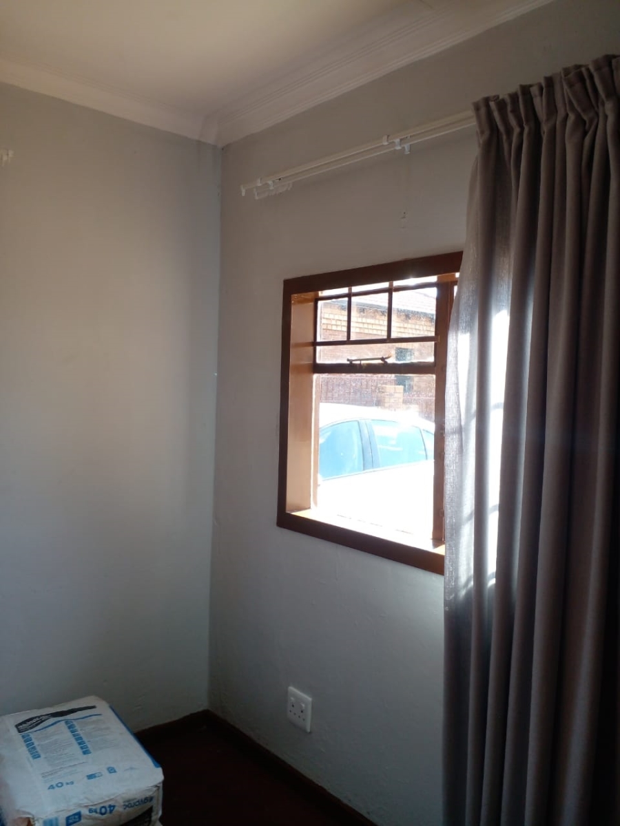 2 Bedroom Property for Sale in Ga-Rankuwa Unit 7 Gauteng