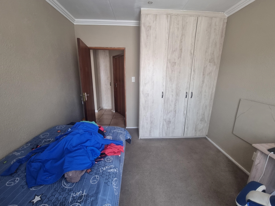 3 Bedroom Property for Sale in Amorosa Gauteng