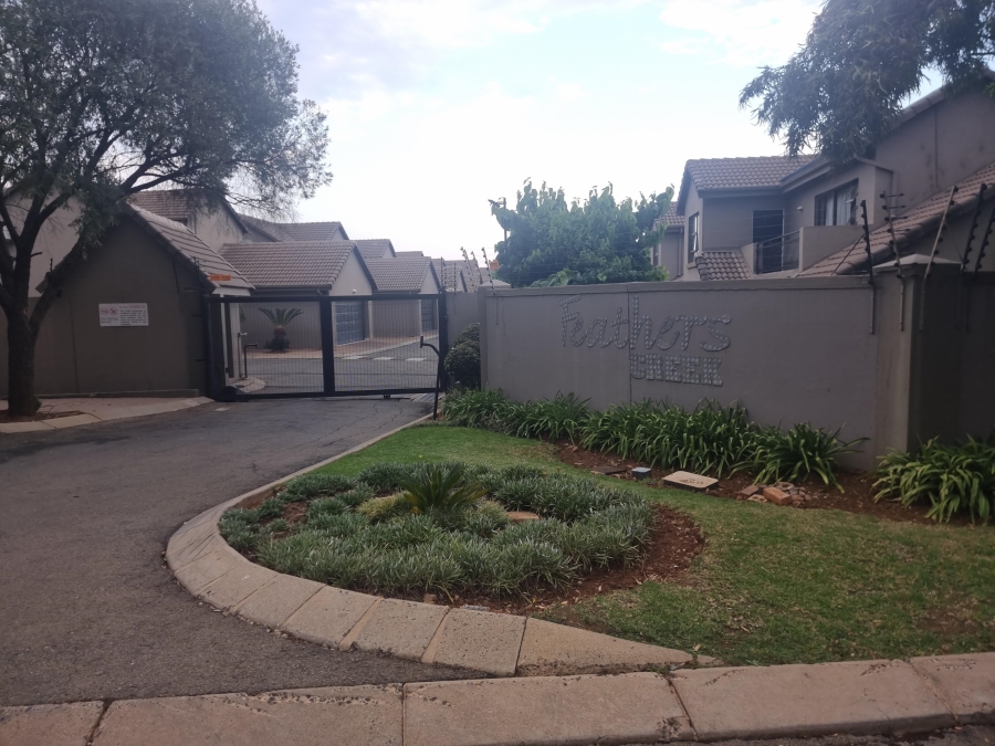 3 Bedroom Property for Sale in Amorosa Gauteng