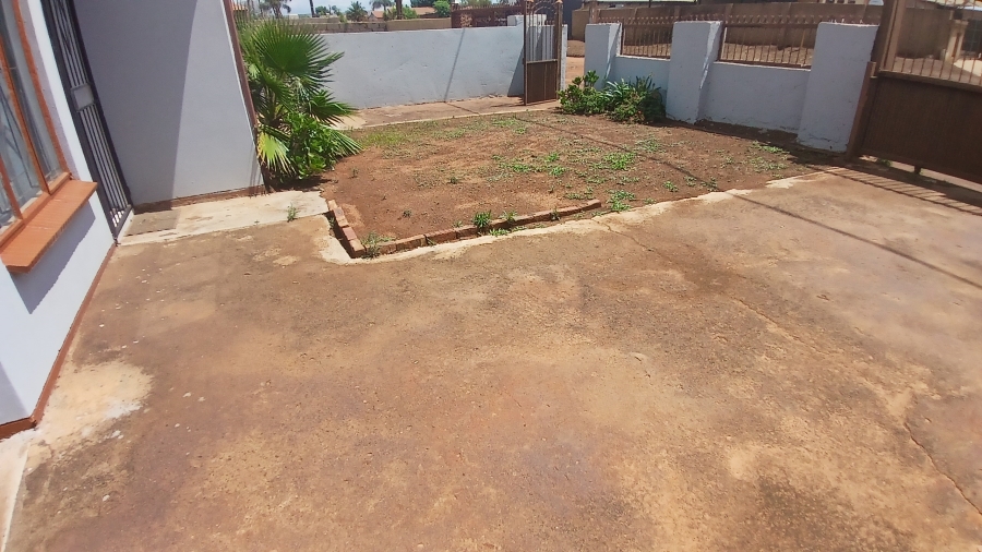 2 Bedroom Property for Sale in Soshanguve XX Gauteng