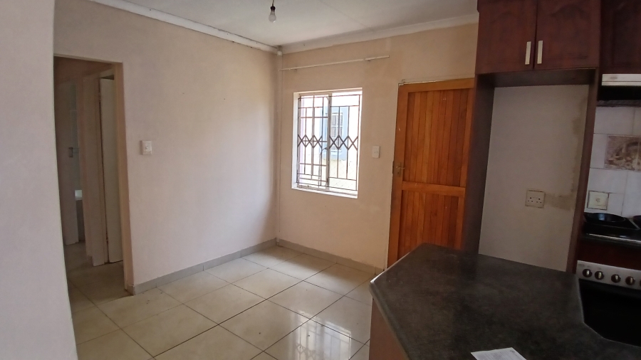 3 Bedroom Property for Sale in Rosslyn Gauteng