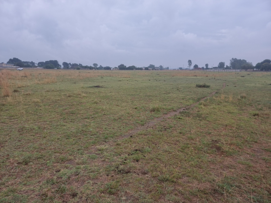 0 Bedroom Property for Sale in Boltonwold Gauteng