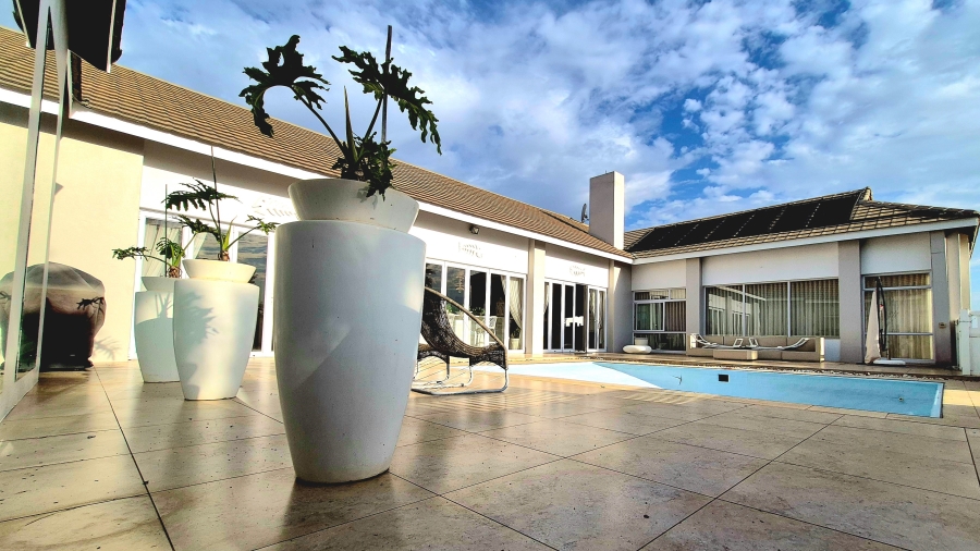 6 Bedroom Property for Sale in Dunblane Lifestyle and Equestrian Estate Gauteng