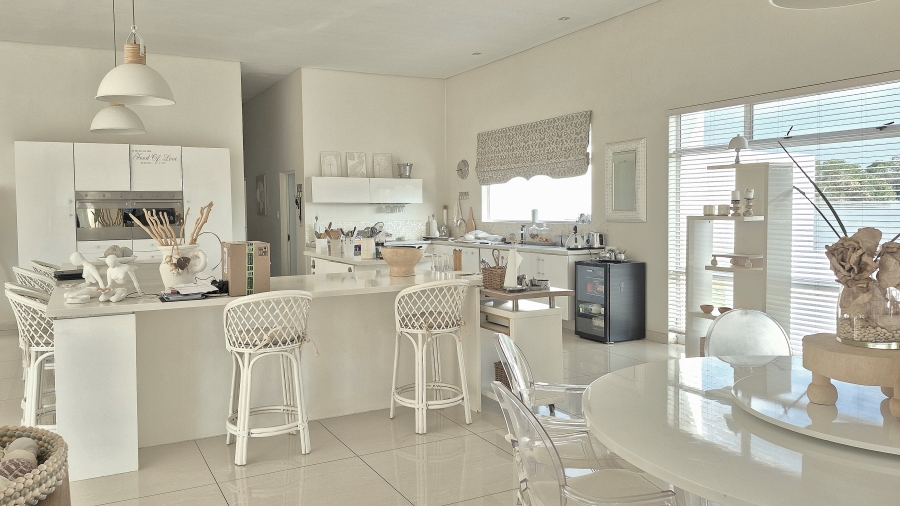 6 Bedroom Property for Sale in Dunblane Lifestyle and Equestrian Estate Gauteng