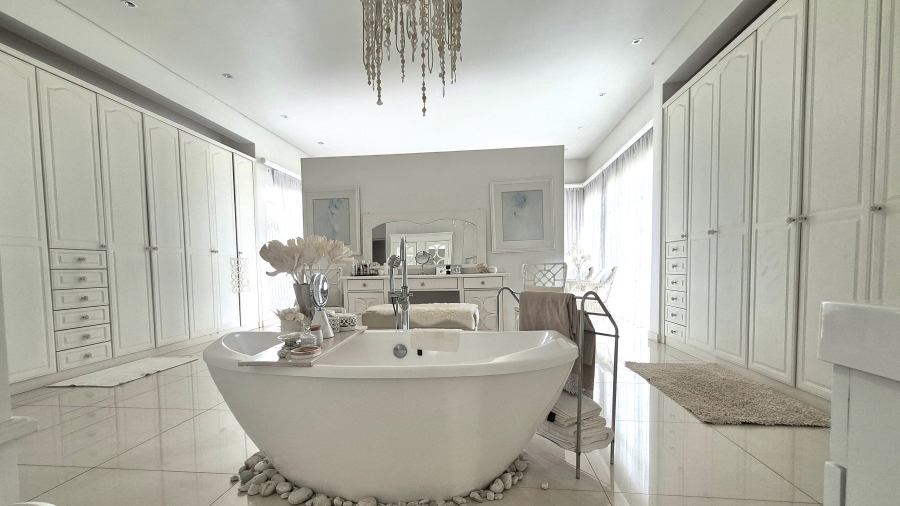 6 Bedroom Property for Sale in Dunblane Lifestyle and Equestrian Estate Gauteng