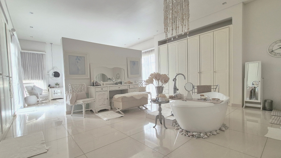 6 Bedroom Property for Sale in Dunblane Lifestyle and Equestrian Estate Gauteng