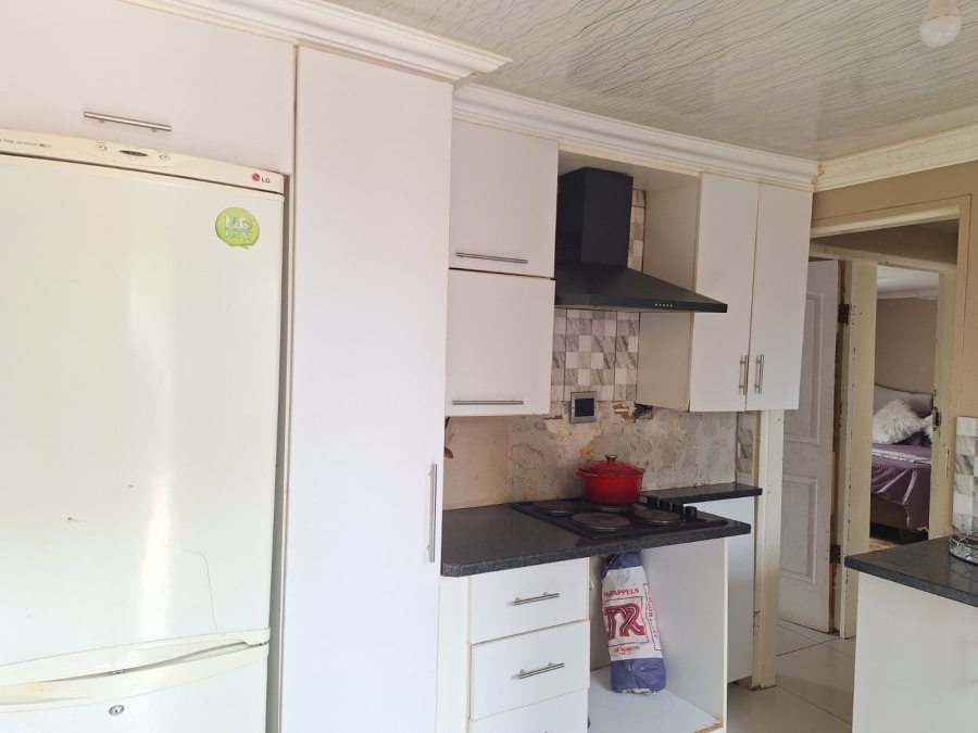 2 Bedroom Property for Sale in Soshanguve K Gauteng