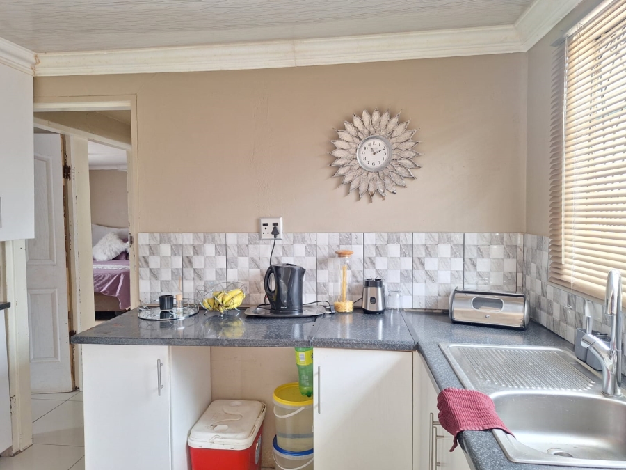 2 Bedroom Property for Sale in Soshanguve K Gauteng