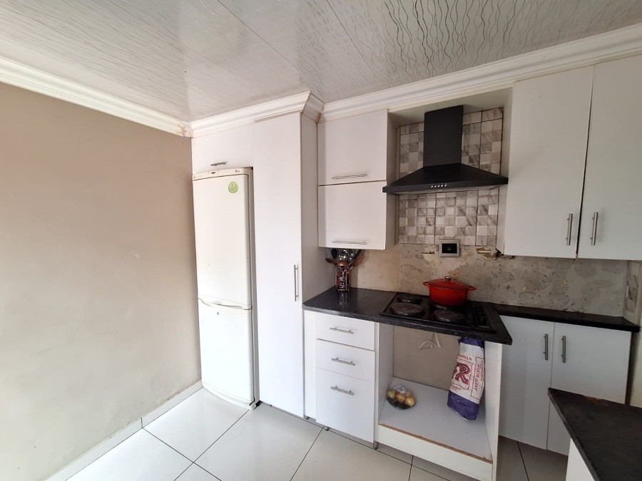 2 Bedroom Property for Sale in Soshanguve K Gauteng