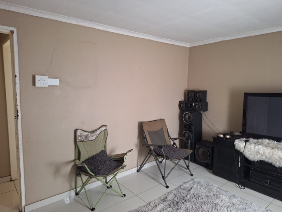 2 Bedroom Property for Sale in Soshanguve K Gauteng