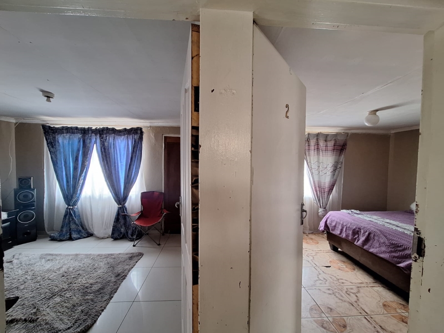 2 Bedroom Property for Sale in Soshanguve K Gauteng