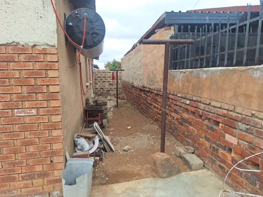 2 Bedroom Property for Sale in Soshanguve K Gauteng