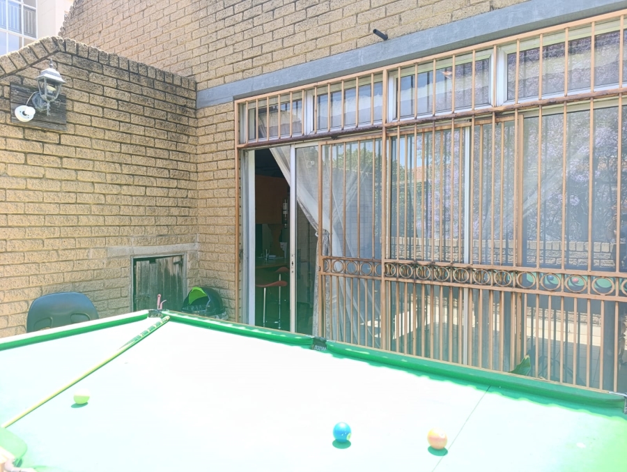 2 Bedroom Property for Sale in Arcadia Gauteng
