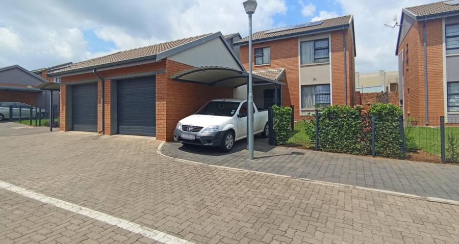 3 Bedroom Property for Sale in Zambezi Manor Lifestyle Estate Gauteng