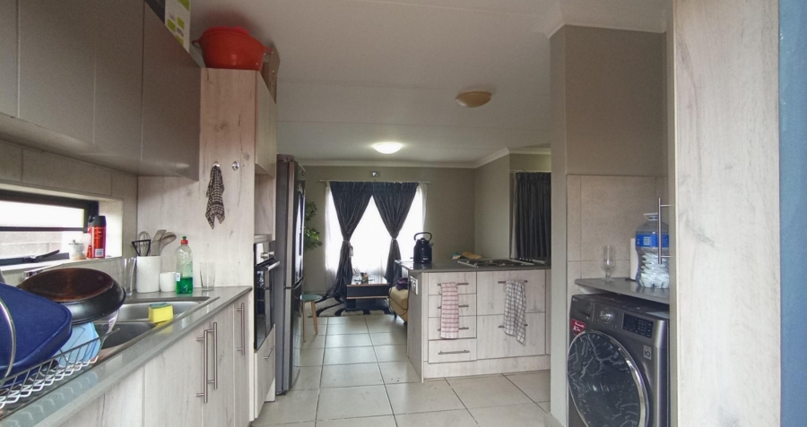 3 Bedroom Property for Sale in Zambezi Manor Lifestyle Estate Gauteng