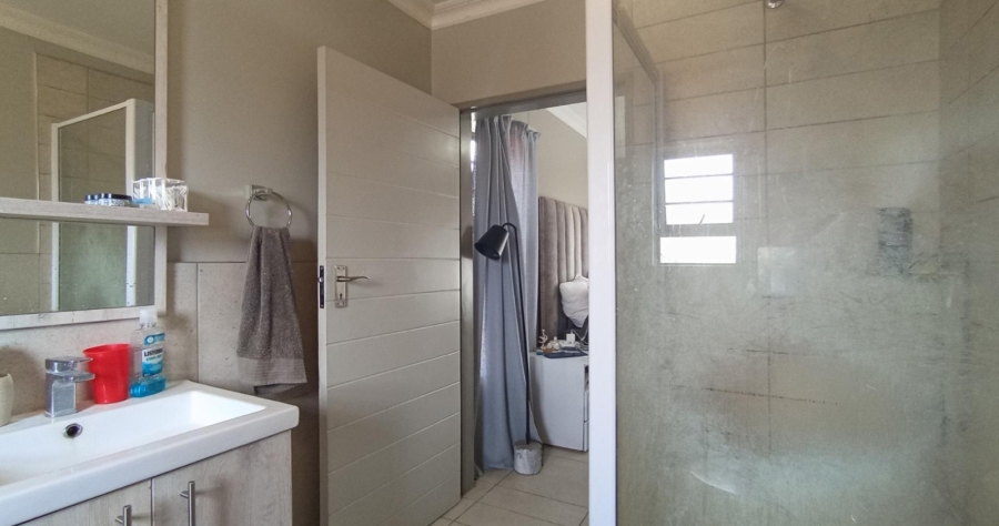 3 Bedroom Property for Sale in Zambezi Manor Lifestyle Estate Gauteng