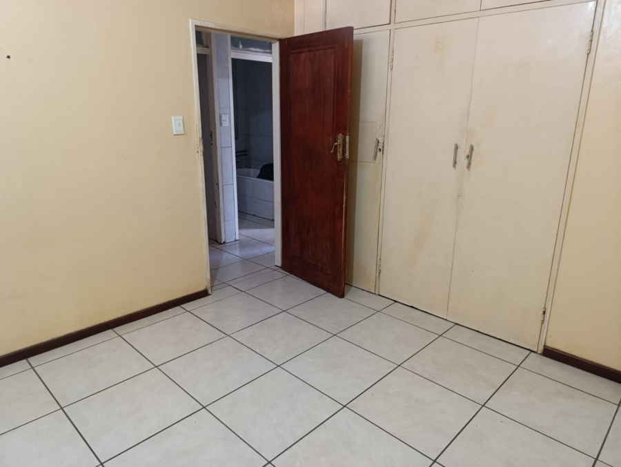 2 Bedroom Property for Sale in Sunnyside Gauteng