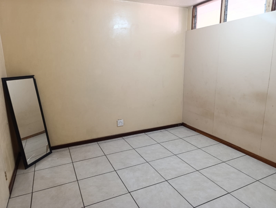 2 Bedroom Property for Sale in Sunnyside Gauteng