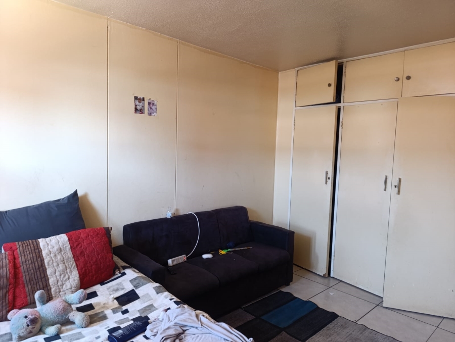 2 Bedroom Property for Sale in Sunnyside Gauteng