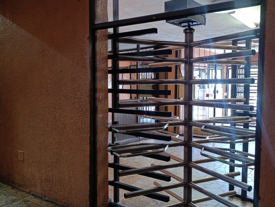 2 Bedroom Property for Sale in Sunnyside Gauteng