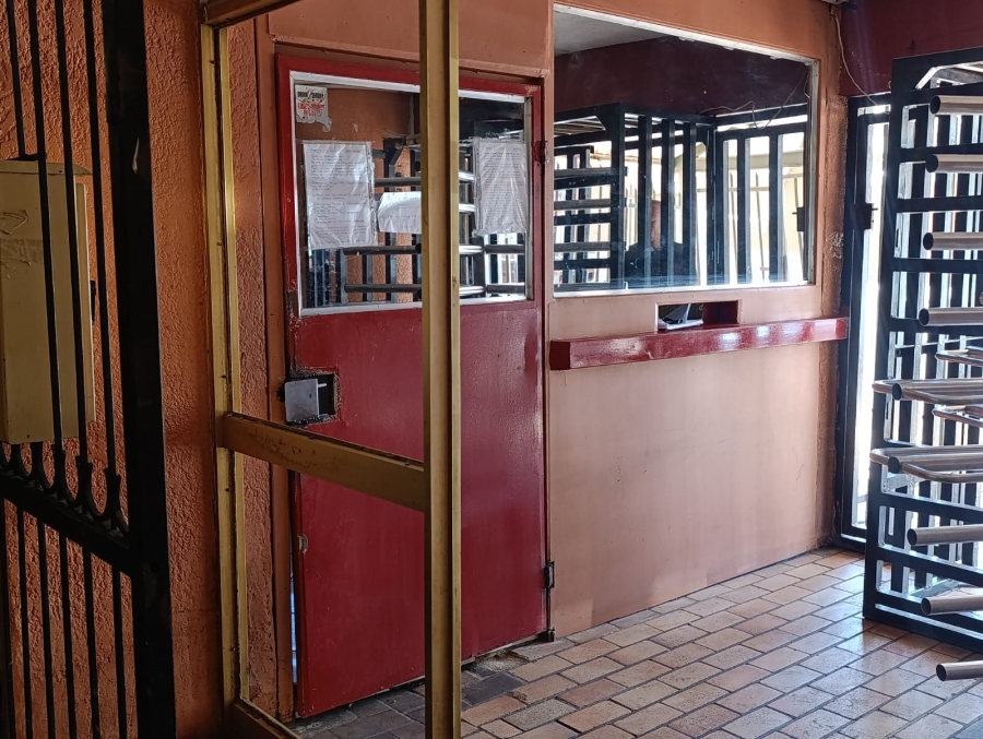 2 Bedroom Property for Sale in Sunnyside Gauteng