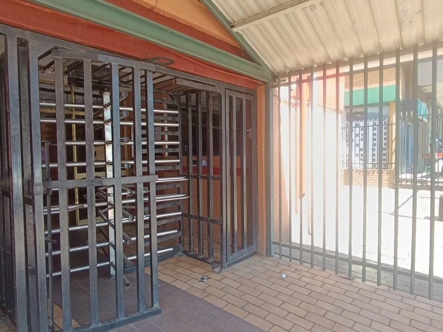 2 Bedroom Property for Sale in Sunnyside Gauteng