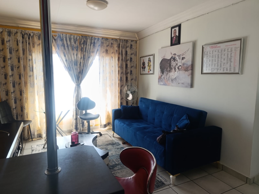 2 Bedroom Property for Sale in Pretoria North Gauteng