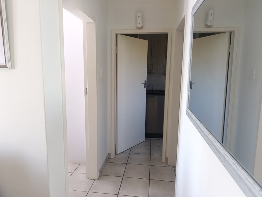 2 Bedroom Property for Sale in Pretoria North Gauteng