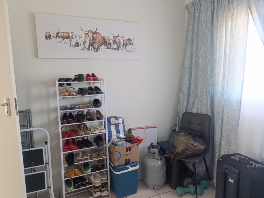 2 Bedroom Property for Sale in Pretoria North Gauteng