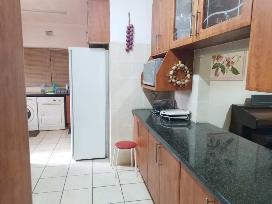 2 Bedroom Property for Sale in Birchleigh North Gauteng