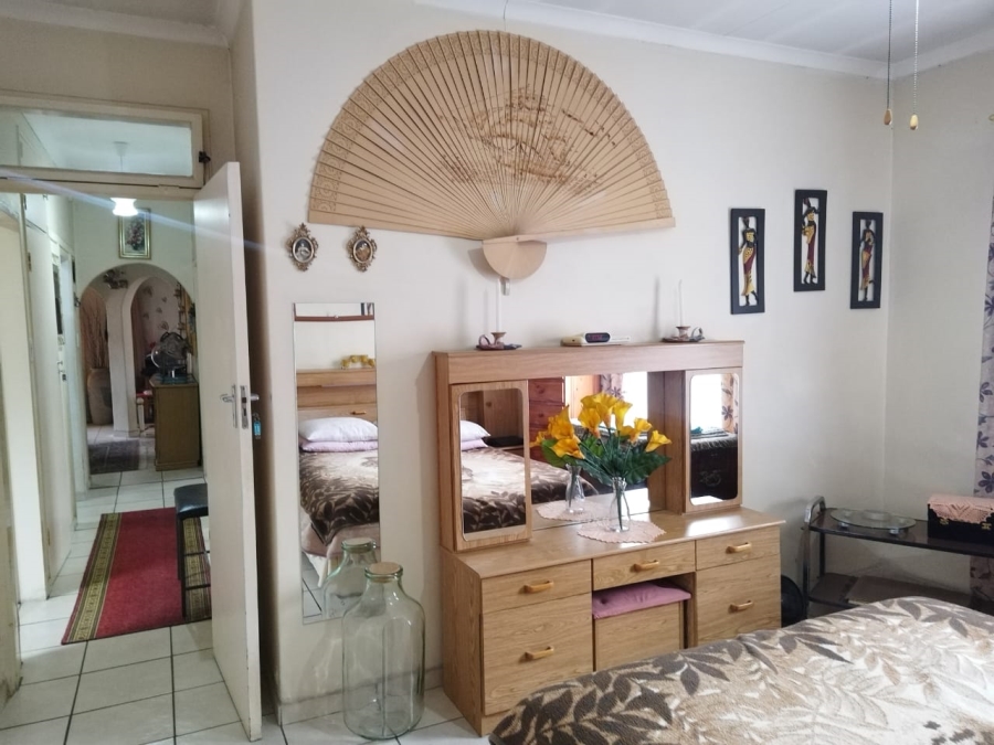 2 Bedroom Property for Sale in Birchleigh North Gauteng
