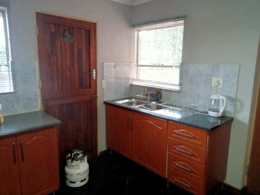 4 Bedroom Property for Sale in Soshanguve East Gauteng