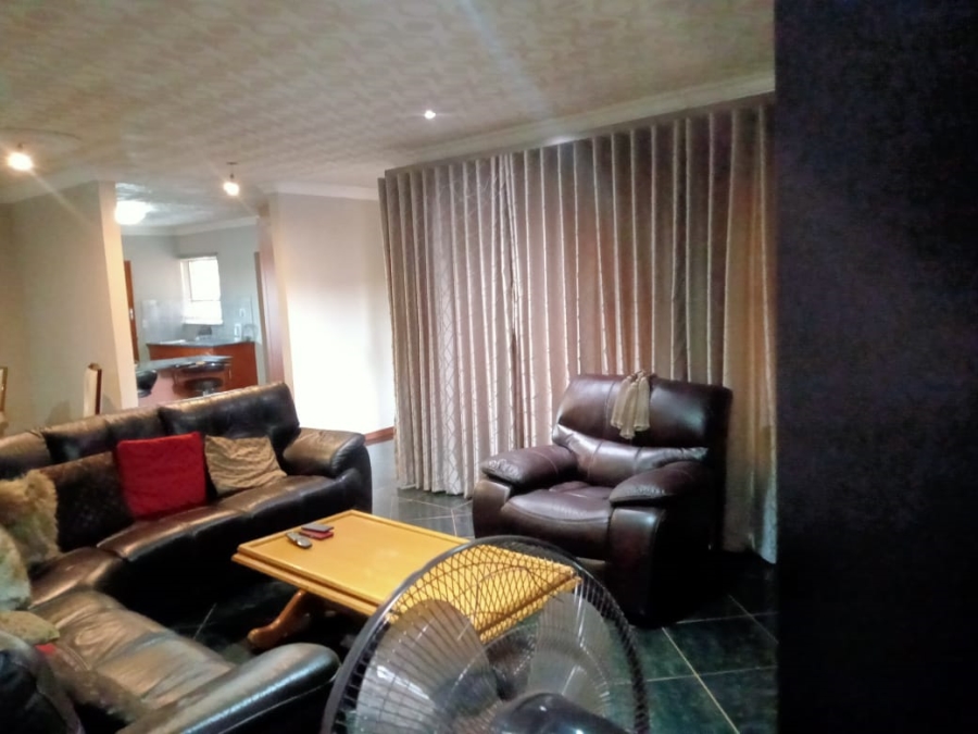 4 Bedroom Property for Sale in Soshanguve East Gauteng