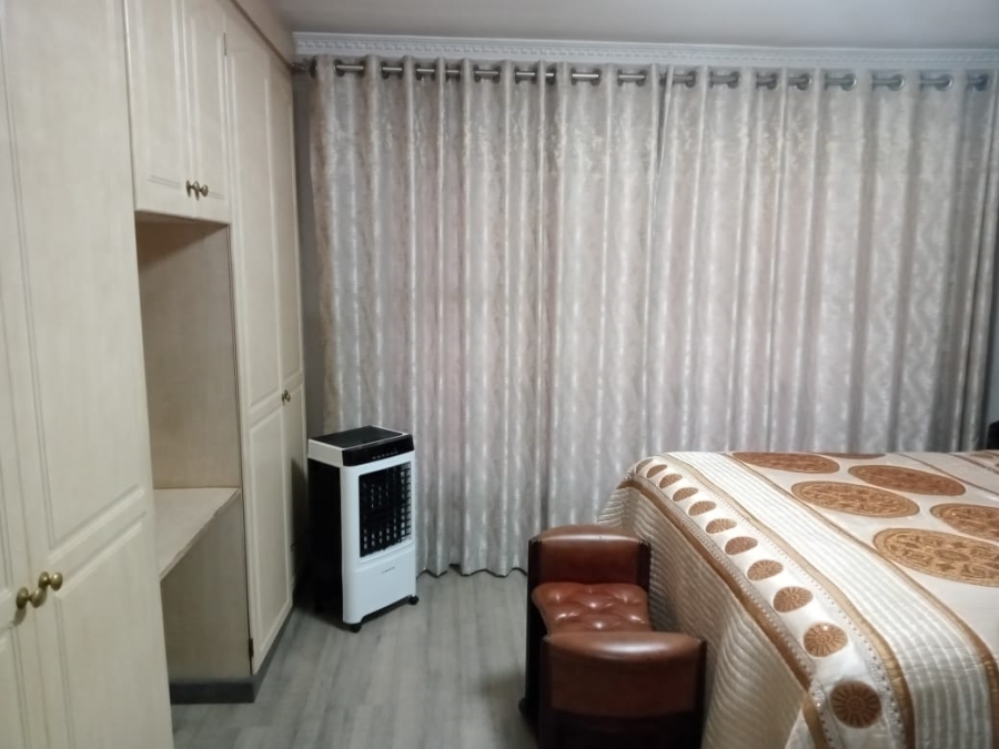 4 Bedroom Property for Sale in Soshanguve East Gauteng