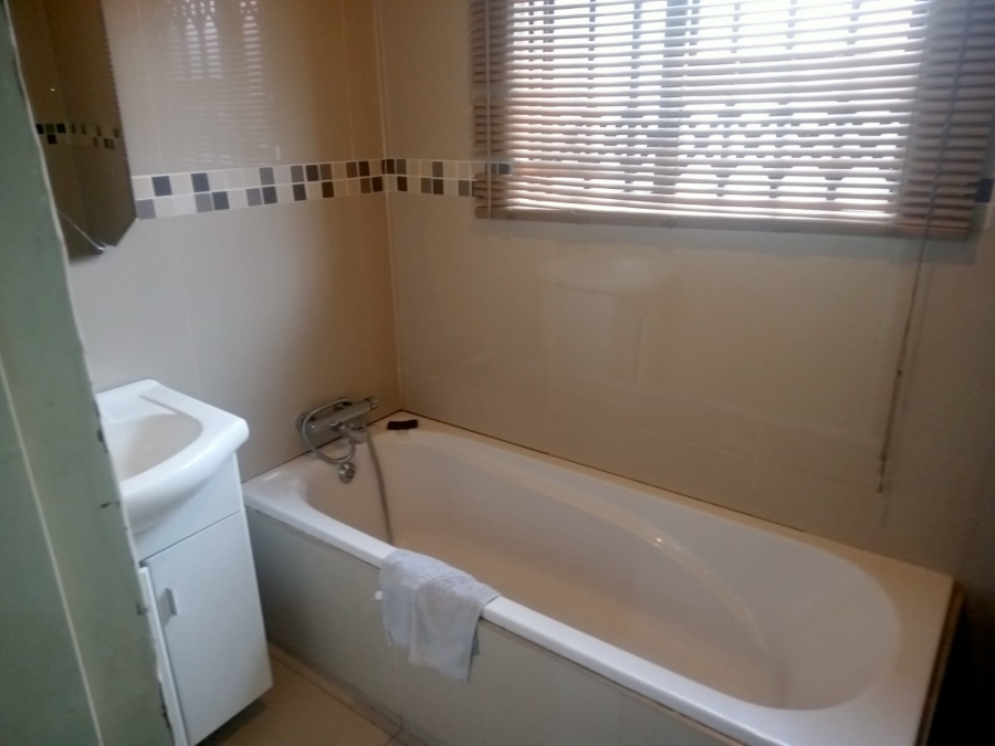 4 Bedroom Property for Sale in Soshanguve XX Gauteng