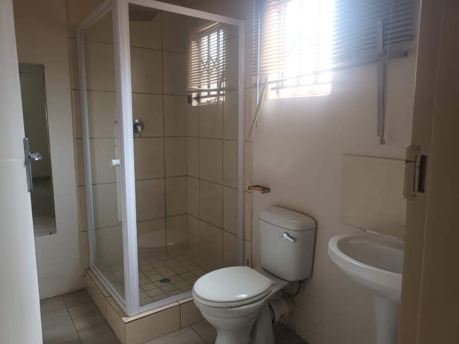 To Let 3 Bedroom Property for Rent in Rosslyn Gauteng