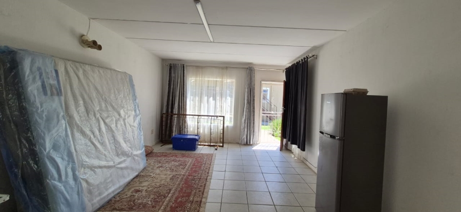 2 Bedroom Property for Sale in Comet Gauteng