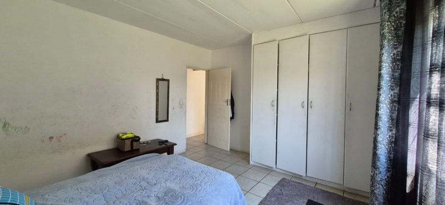 2 Bedroom Property for Sale in Comet Gauteng