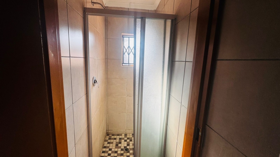 3 Bedroom Property for Sale in Protea North Gauteng