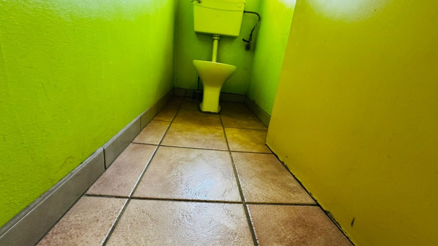 3 Bedroom Property for Sale in Protea North Gauteng