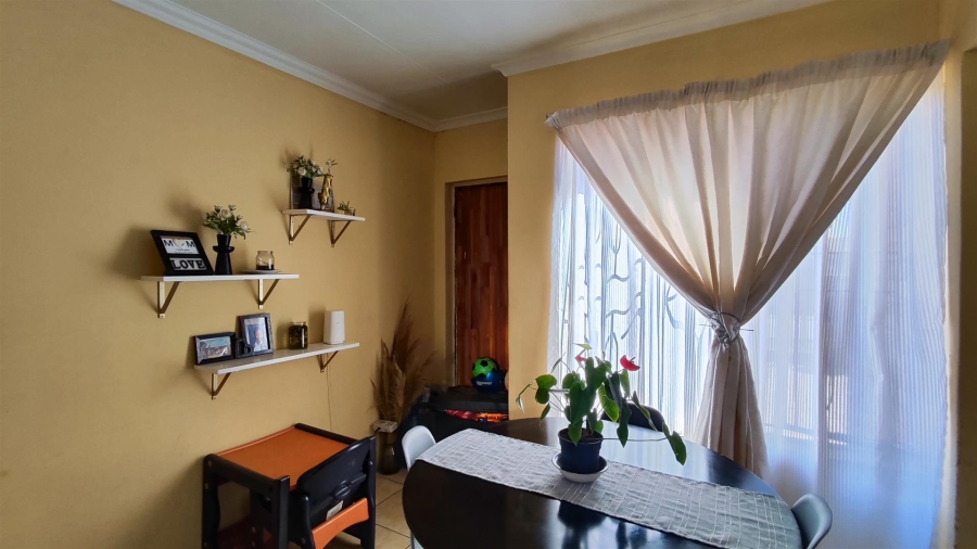 3 Bedroom Property for Sale in Crystal Park Gauteng