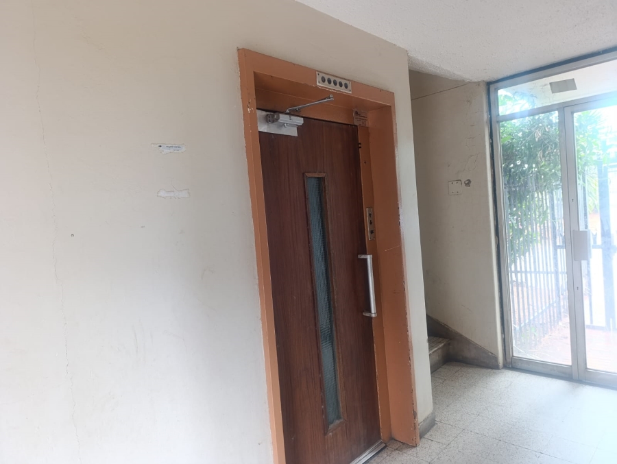 1 Bedroom Property for Sale in Arcadia Gauteng